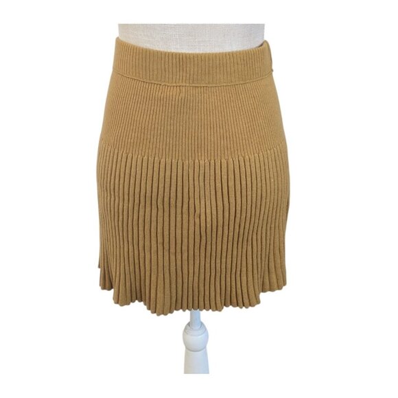 Aerie Gold Pleated Knit Mini Skirt Size Medium Wool Blend - Picture 3 of 6
